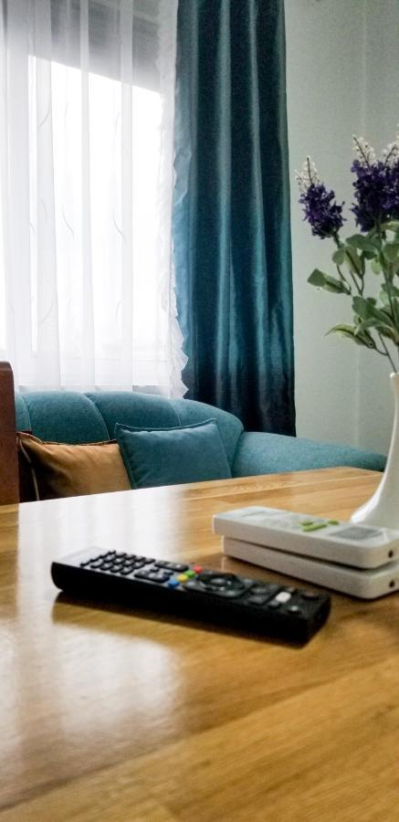 Spacious And Cozy Apartment - Ajia Apartment Tirana Extérieur photo