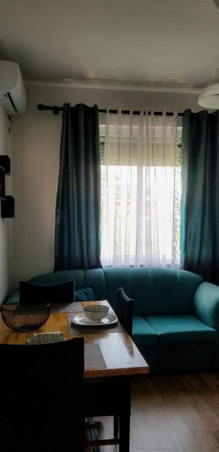 Spacious And Cozy Apartment - Ajia Apartment Tirana Extérieur photo