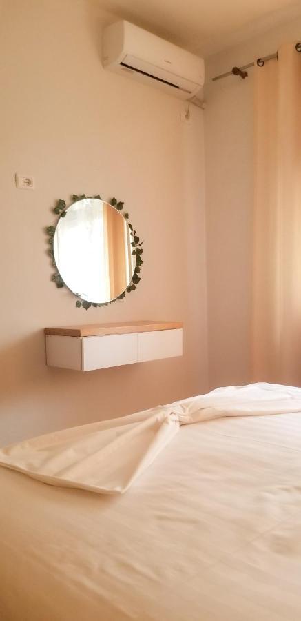 Spacious And Cozy Apartment - Ajia Apartment Tirana Extérieur photo
